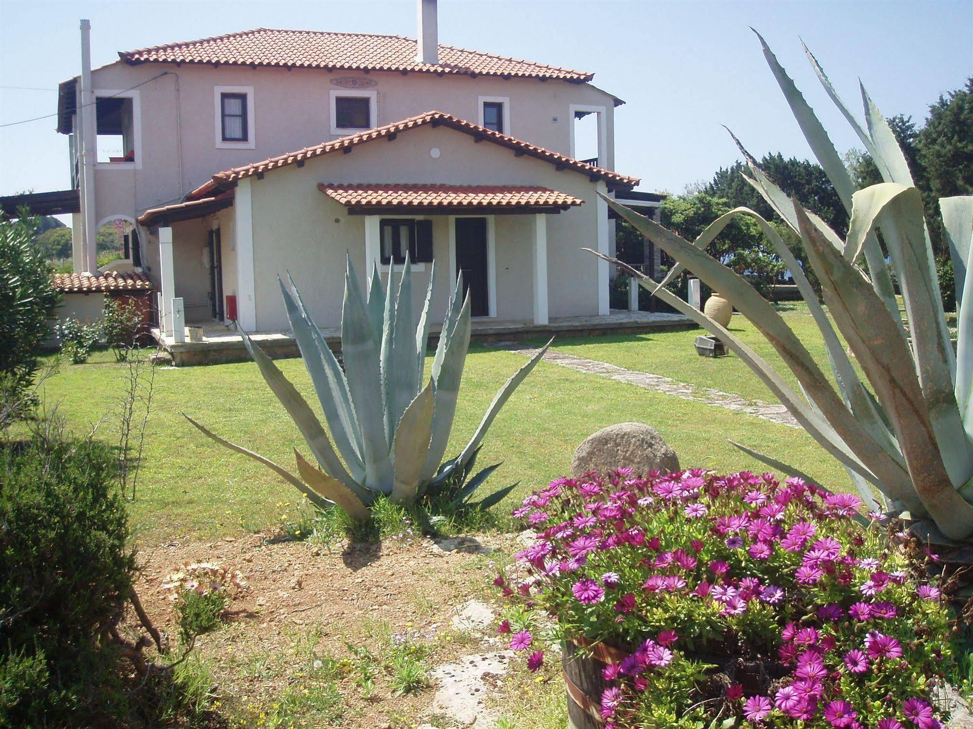 Genari Beach Apartments Levendokhórion 외부 사진